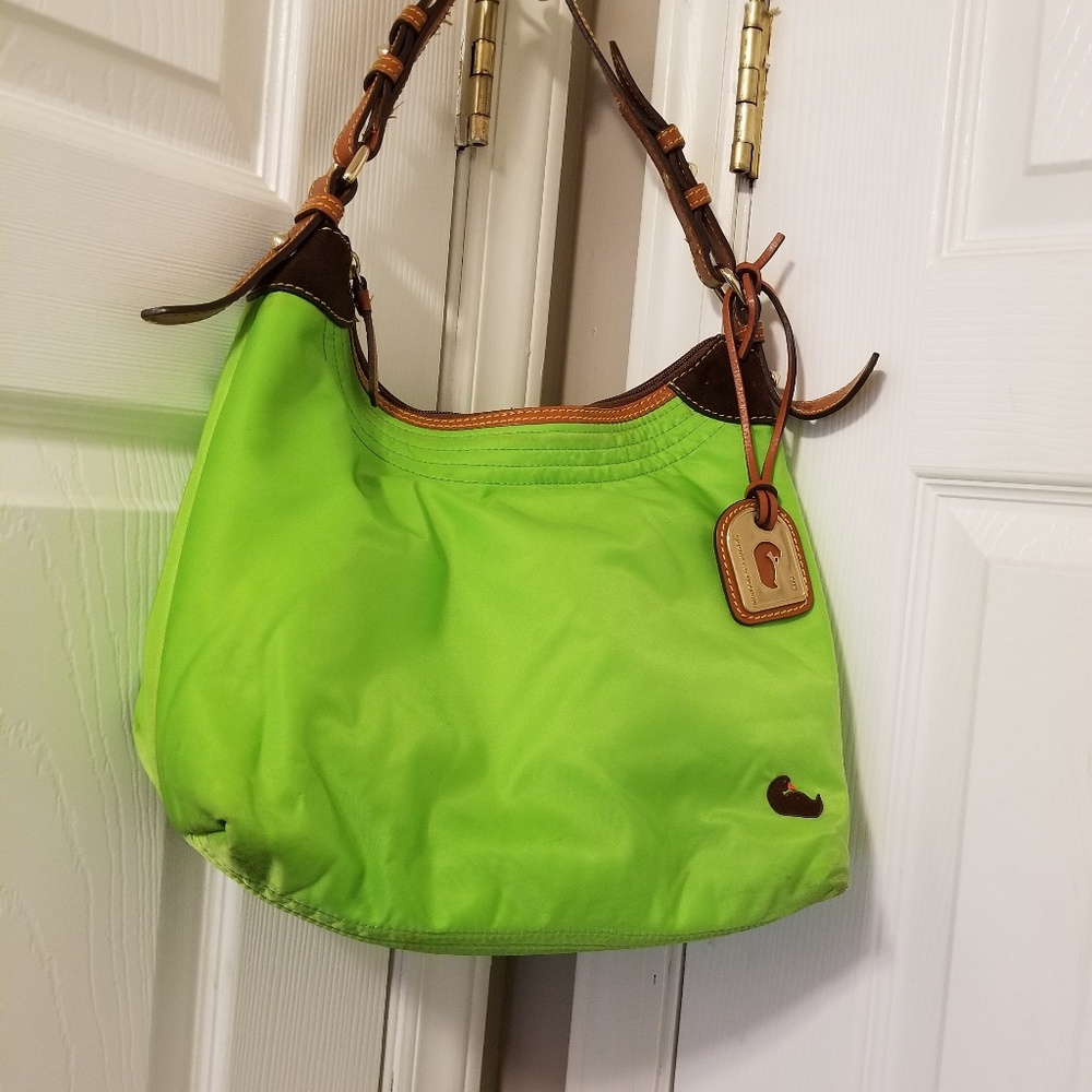 Beautiful Spring Handbag - Picture 2 of 2